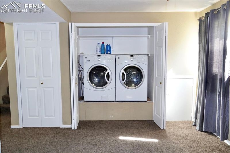232 Longfellow Dr, Colorado Springs, CO 80910
