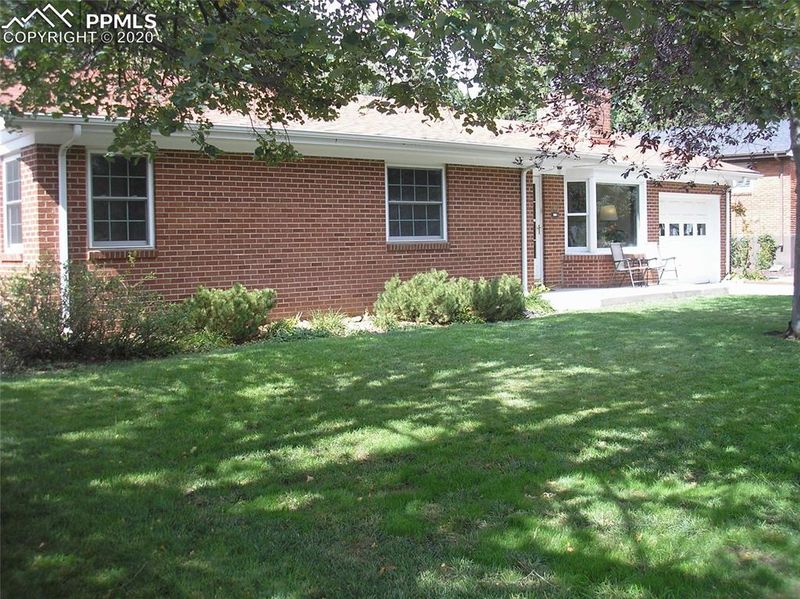 2320 Paseo Rd, Colorado Springs, CO 80907