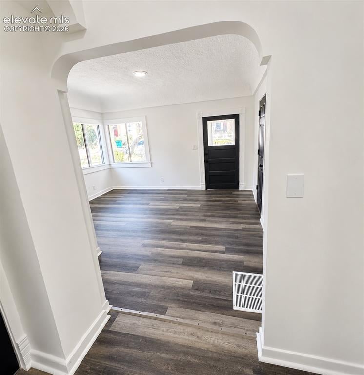 2321 Bijou St, Colorado Springs, CO 80904