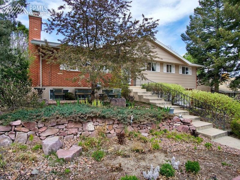 2322 Monteagle St, Colorado Springs, CO 80909