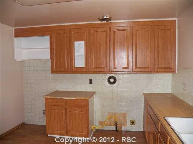 2323 De Soto Rd, Pueblo, CO 81003