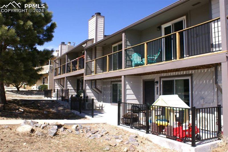 2325 Split Rock Dr, Colorado Springs, CO 80919
