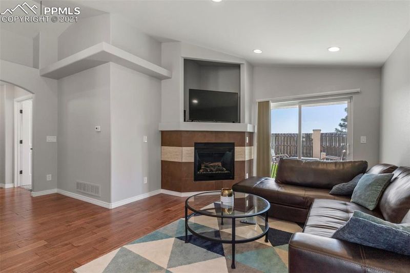 2326 Creek Valley Cir, Monument, CO 80132