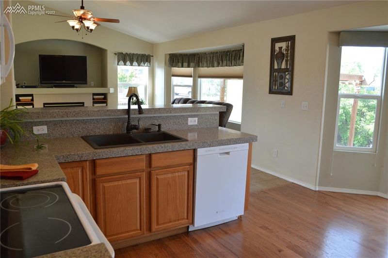2326 Shoshone Valley Trl, Monument, CO 80132