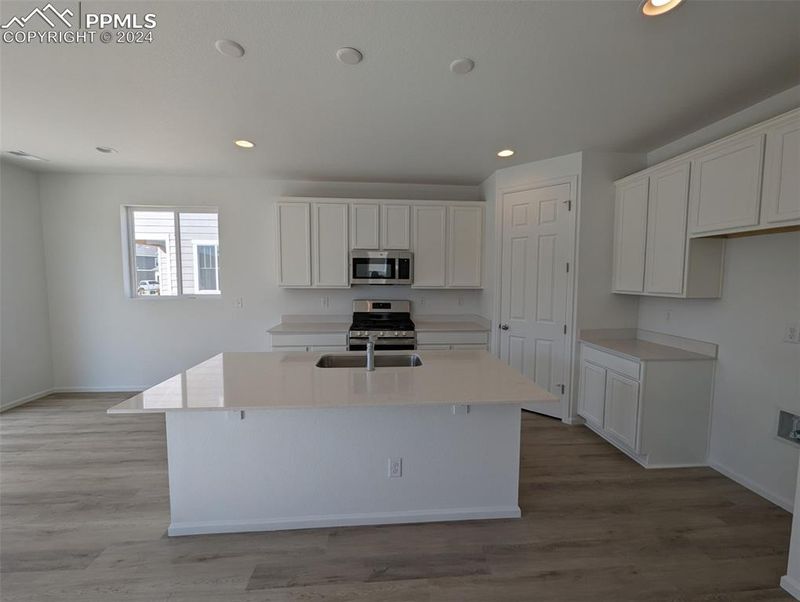 2327 Prairie Smoke Dr, Monument, CO 80132