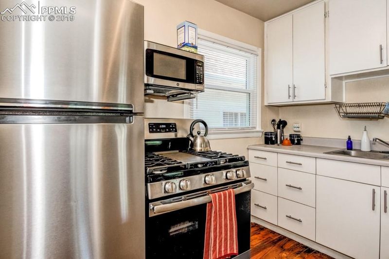 2329 W Uintah St, Colorado Springs, CO 80904