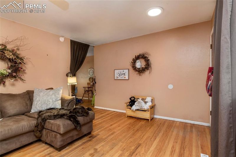2329 E Van Buren St, Colorado Springs, CO 80909