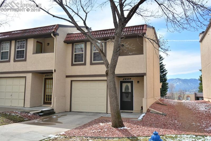 2332 Villa Rosa Dr, Colorado Springs, CO 80904
