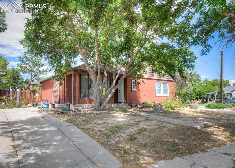 2333 De Soto Rd, Pueblo, CO 81003