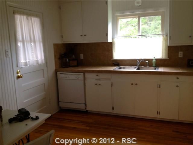 2334 N El Paso St, Colorado Springs, CO 80907