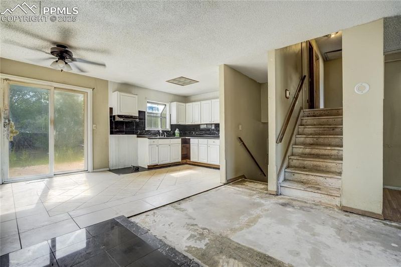 2335 Cather Cir, Colorado Springs, CO 80916