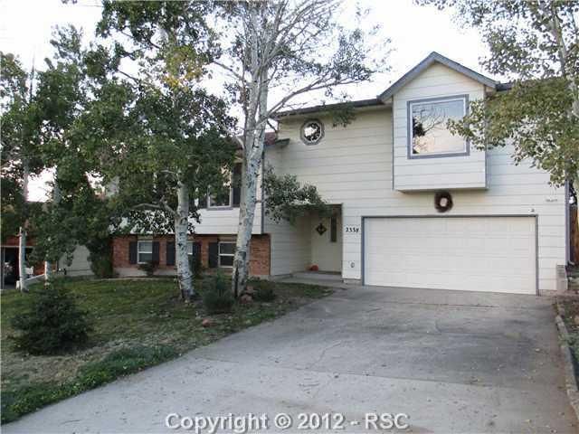 2338 Distinctive Dr, Colorado Springs, CO 80920