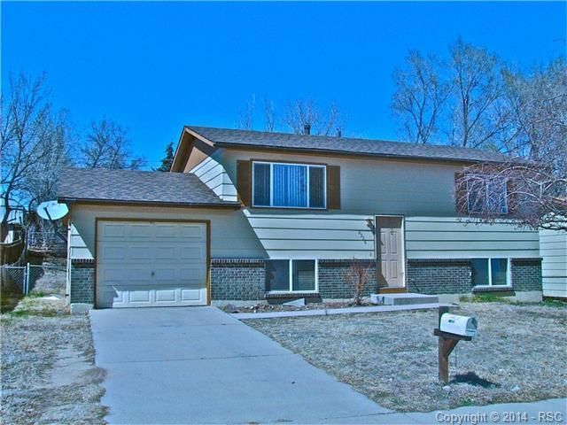 2338 Sonoma Dr, Colorado Springs, CO 80910