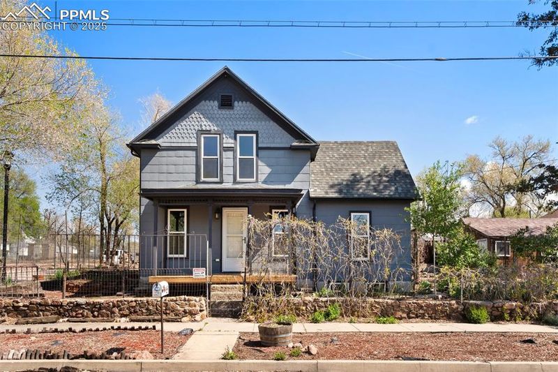 234 W Mill St, Colorado Springs, CO 80903
