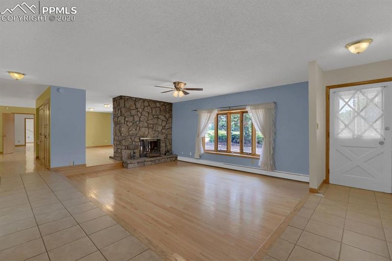 2340 Fuller Rd, Colorado Springs, CO 80920