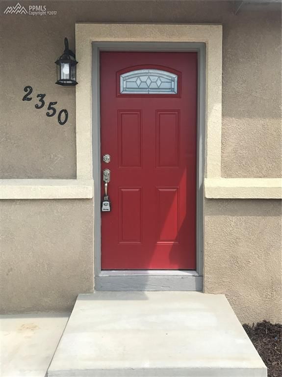 2350 Bruno Cir, Colorado Springs, CO 80916