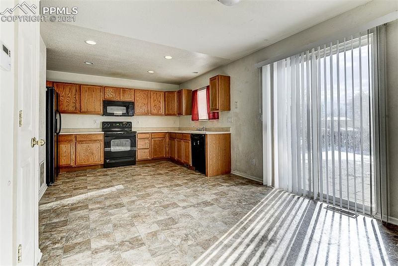 2354 Lexus Dr, Colorado Springs, CO 80910