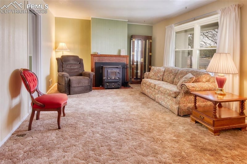 2354 Valley Forge Rd, Colorado Springs, CO 80907