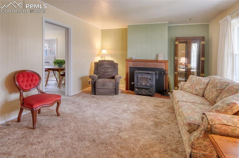 2354 Valley Forge Rd, Colorado Springs, CO 80907