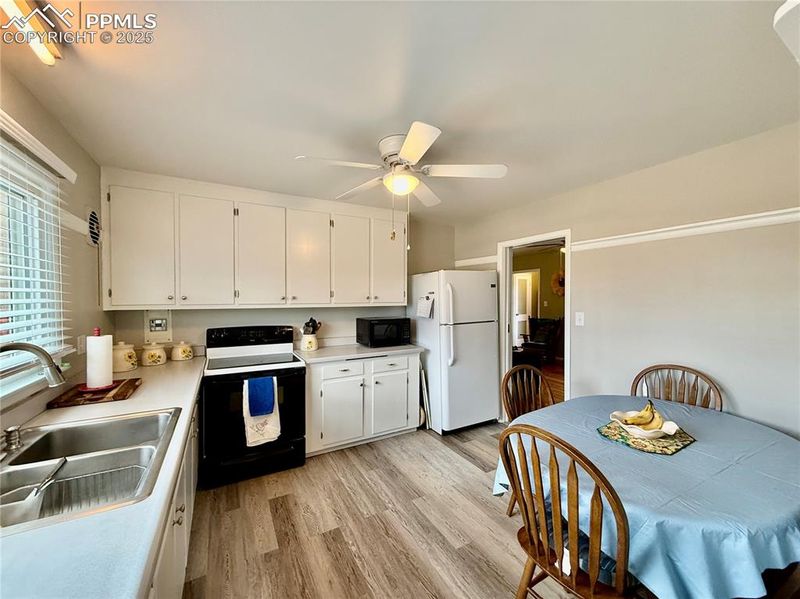 2359 Valley Forge Rd, Colorado Springs, CO 80907