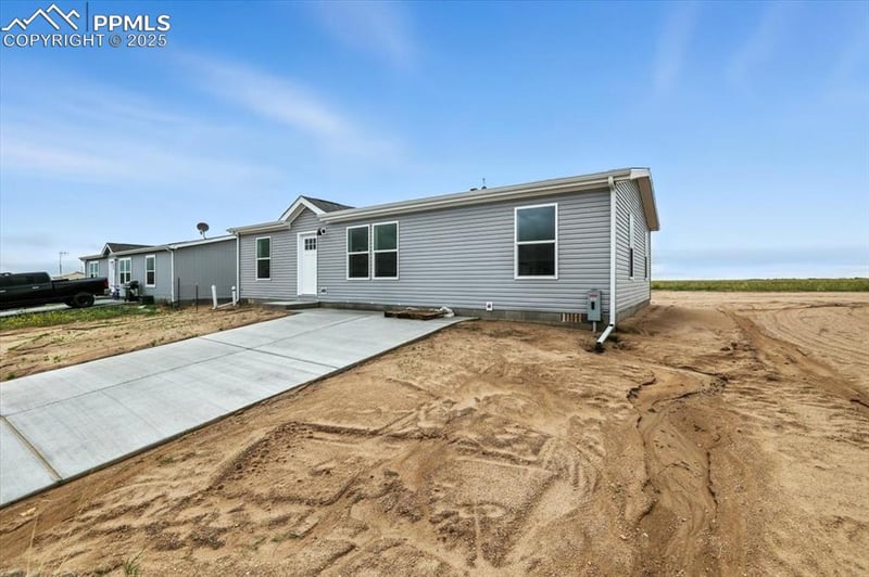 23630 Wheat Dr, Colorado Springs, CO 80928
