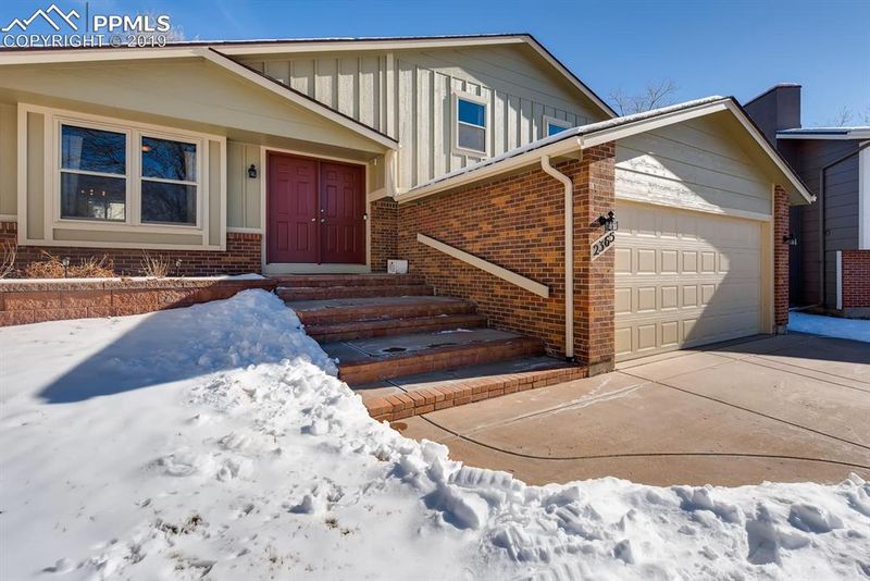 2365 Viceroy Ct, Colorado Springs, CO 80920