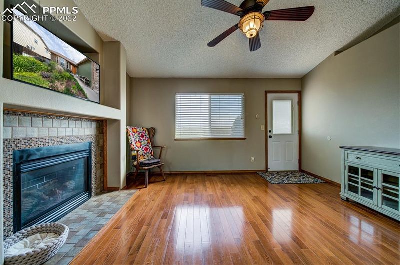 2368 Pinyon Jay Dr, Colorado Springs, CO 80951