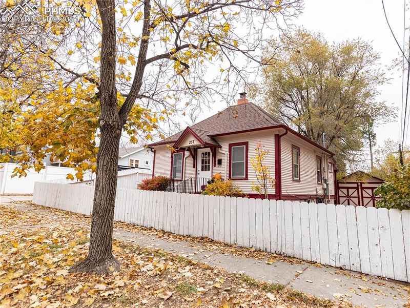 237 N Prospect St, Colorado Springs, CO 80903