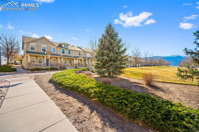 2377 Gilpin Ave, Colorado Springs, CO 80910