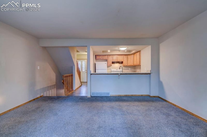 2379 Lexington Village Ln, Colorado Springs, CO 80916