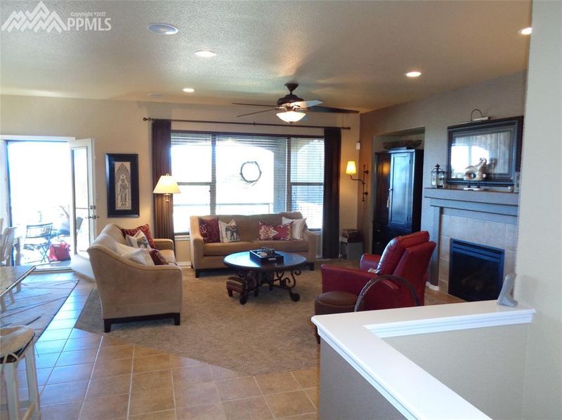 2383 Cinnabar Rd, Colorado Springs, CO 80921