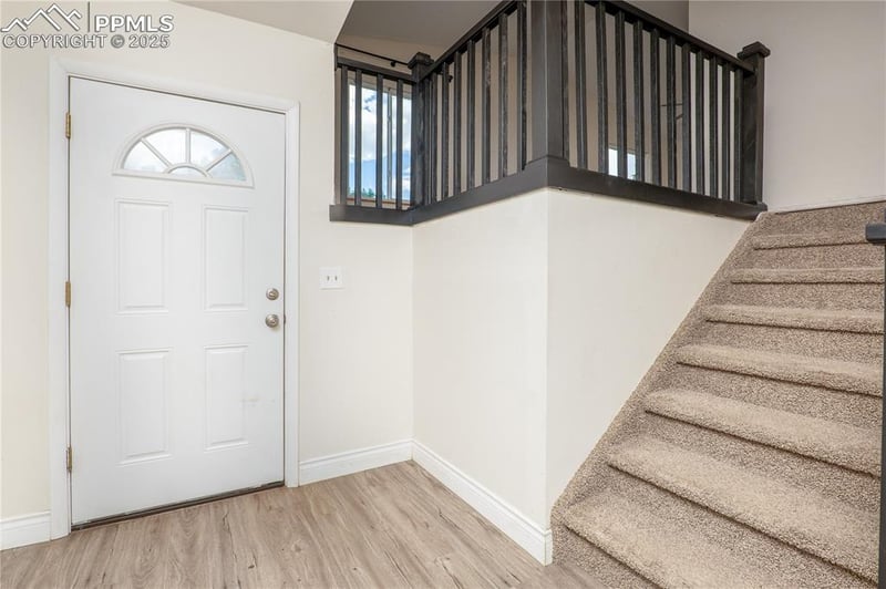 2385 Heathercrest Dr, Colorado Springs, CO 80915