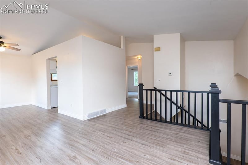 2385 Heathercrest Dr, Colorado Springs, CO 80915