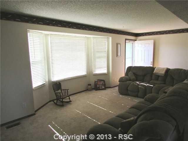 2395 Bruno Cir, Colorado Springs, CO 80916