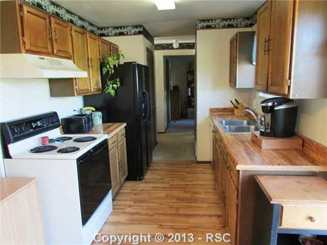 2395 Bruno Cir, Colorado Springs, CO 80916