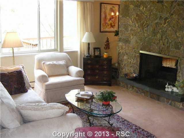 24 Leaming Rd, Colorado Springs, CO 80906