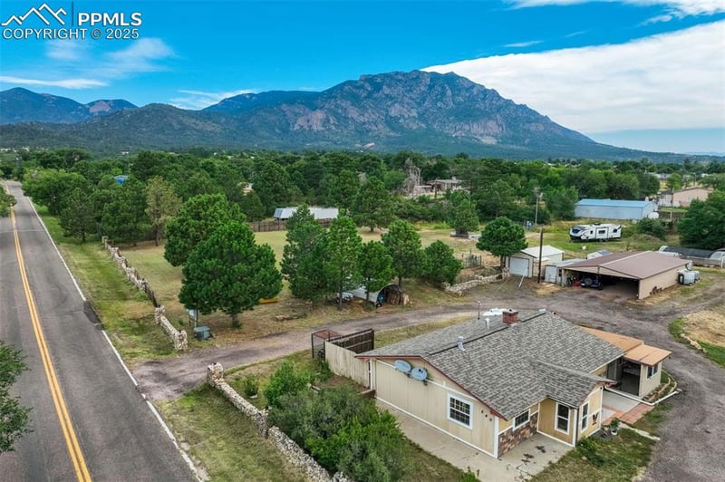 240 Cherokee Dr, Colorado Springs, CO 80926
