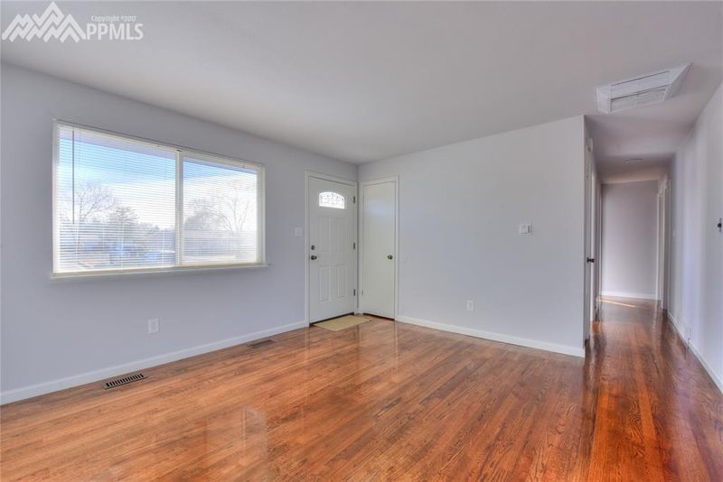 240 Darwin Pl, Colorado Springs, CO 80916