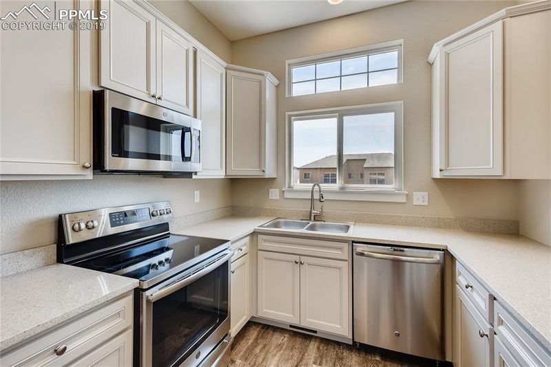 240 Eagle Summit Point #102, Colorado Springs, CO 80919