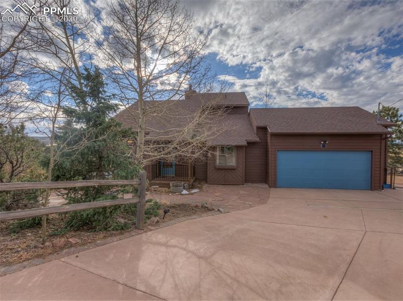 240 Ridge Top Dr, Divide, CO 80814