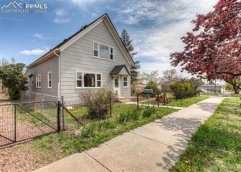 2402 Bott Ave, Colorado Springs, CO 80904
