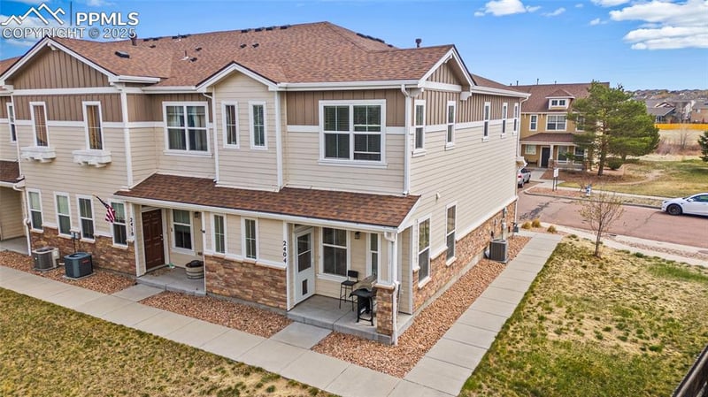 2404 Obsidian Forest Vw, Colorado Springs, CO 80951