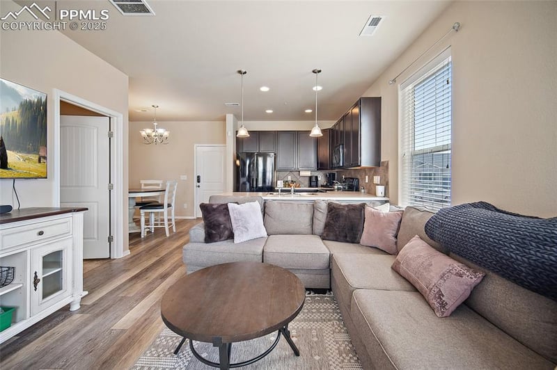 2404 Obsidian Forest Vw, Colorado Springs, CO 80951