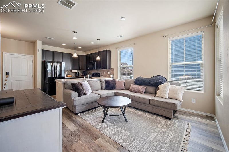 2404 Obsidian Forest Vw, Colorado Springs, CO 80951