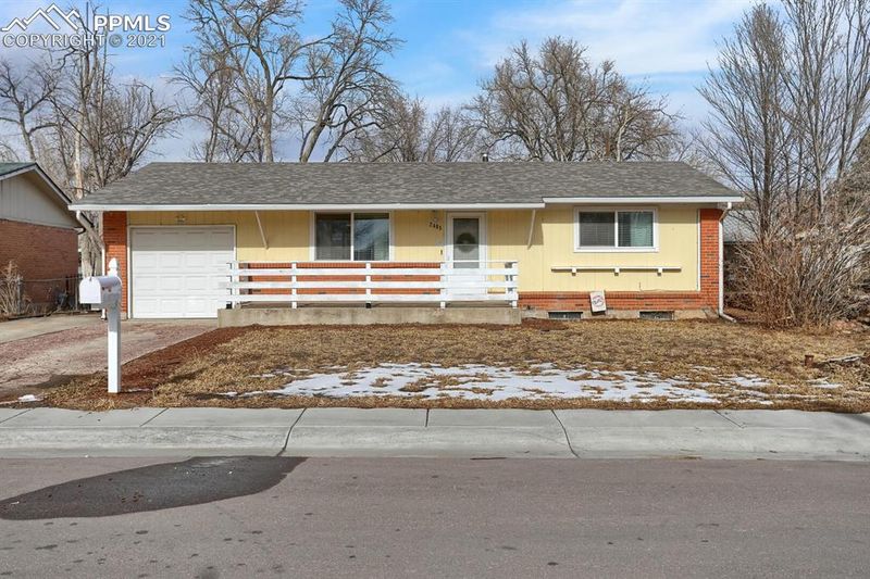 2405 Cactus Dr, Colorado Springs, CO 80911