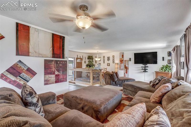 2405 Ember Dr, Colorado Springs, CO 80910