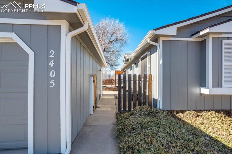 2405 Piros Dr, Colorado Springs, CO 80915