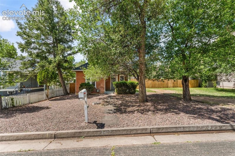 2407 Howbert St, Colorado Springs, CO 80904