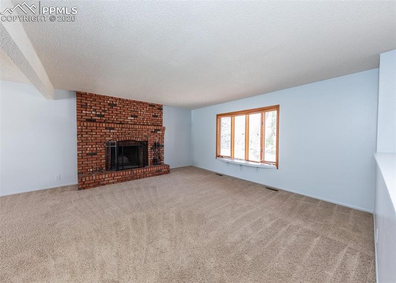 2407 Providence Cir, Colorado Springs, CO 80909