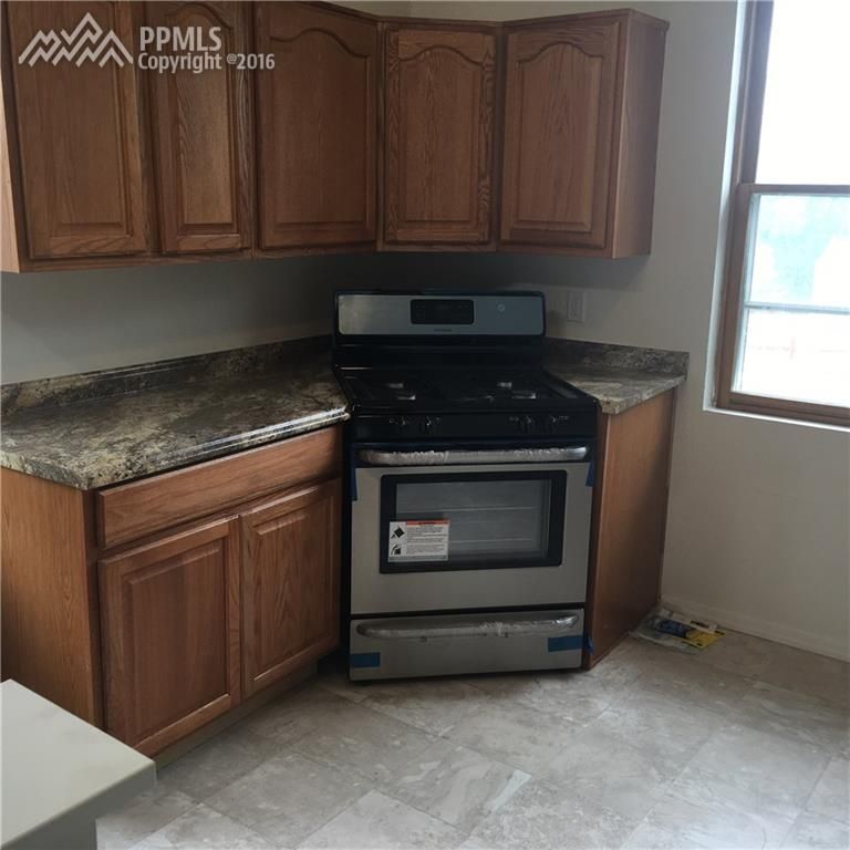 2408 Howbert St, Colorado Springs, CO 80904